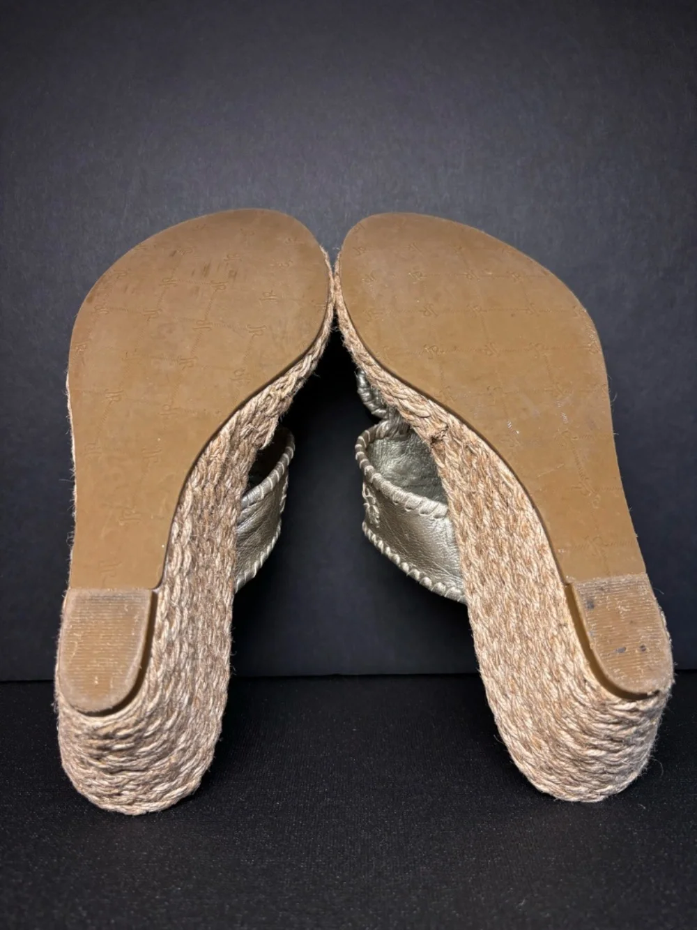 Jack Rogers Champagne Leather Espadrille Wedge Sandals Size 7 Thong Slide Heels